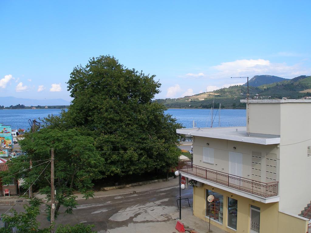 Anastasia - Efthimios Apartments Agios Konstantinos  المظهر الخارجي الصورة