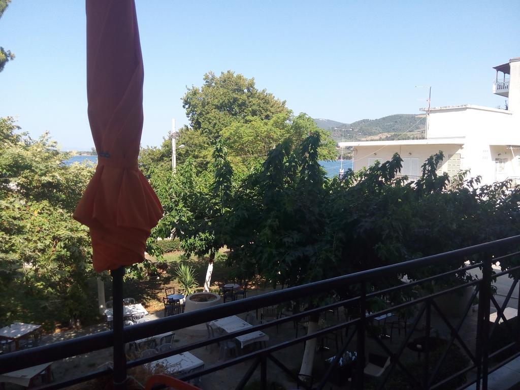 Anastasia - Efthimios Apartments Agios Konstantinos  المظهر الخارجي الصورة