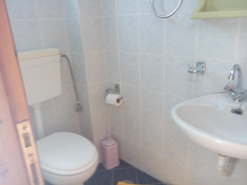 Anastasia - Efthimios Apartments Agios Konstantinos  المظهر الخارجي الصورة