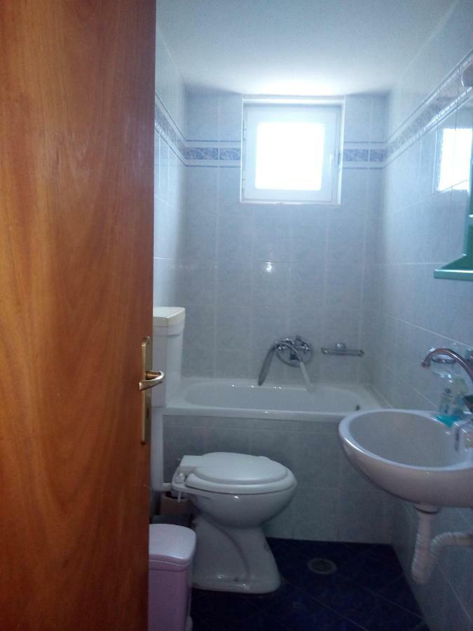 Anastasia - Efthimios Apartments Agios Konstantinos  المظهر الخارجي الصورة