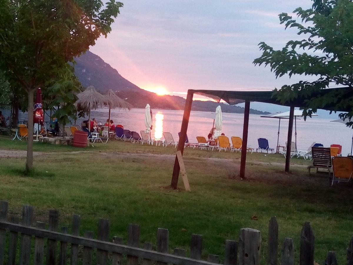 Anastasia - Efthimios Apartments Agios Konstantinos  المظهر الخارجي الصورة